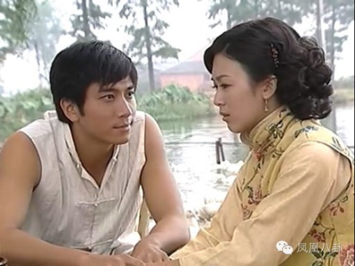 还记得《大唐双龙记》的师妃暄吗? 事业顶峰嫁