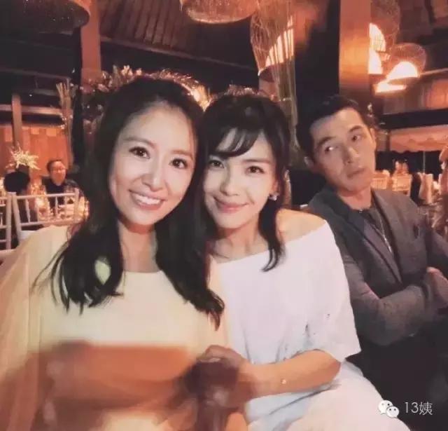 霍建华林心如婚礼全过程!激动哽咽含泪拥吻,胡