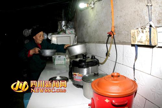 广元旺苍县农网改造惠村民 洗衣机不再用来装米