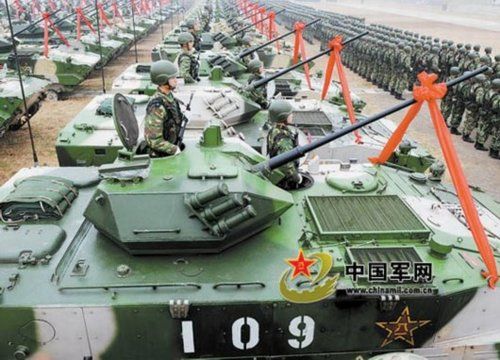 外媒评中国“千岁军”空降部队：有六大绝技