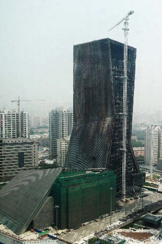 重庆现“方便面楼” 盘点那些被吐糟的建筑