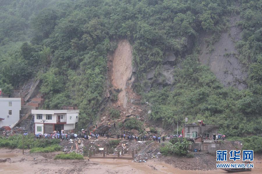 云南盐津发生洪涝灾害致10乡镇受灾5人失踪