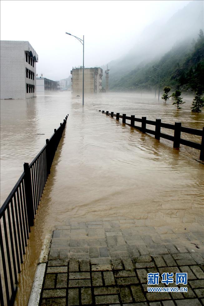 北川“5·12”地震遗址因暴雨淹没