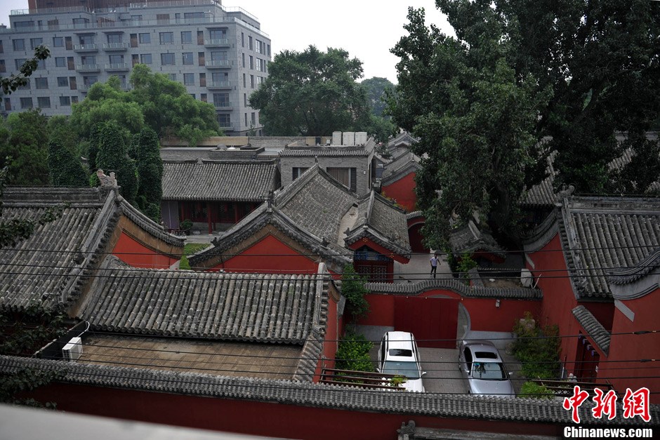 探访北京藏身六百年古寺内的高档会所