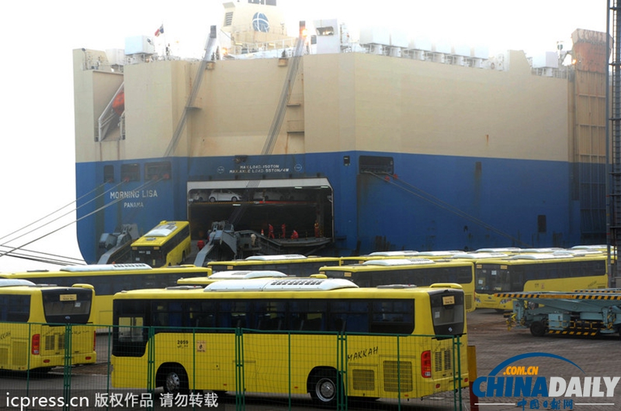 350辆国产豪华客车从连云港口岸出口沙特