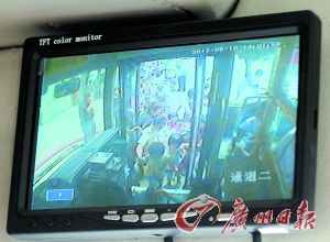 广州爆炸货车老板：雇主是外国人 不知是危险品