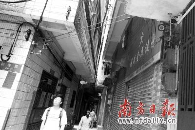 广州天河进入出租屋先刷居住证 实现“零发案”