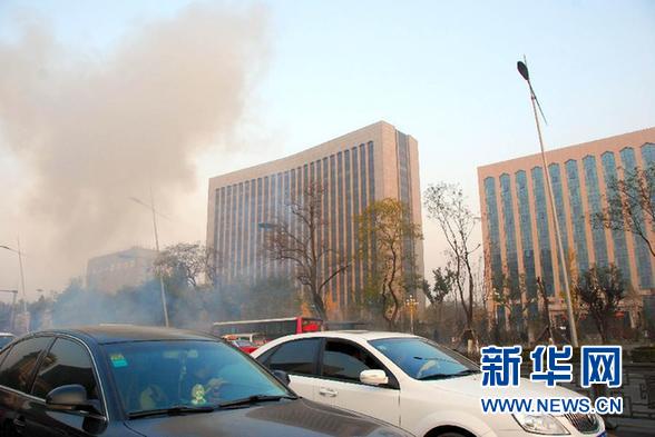 太原迎泽大街山西省委附近爆炸致1死1重伤7轻伤