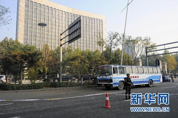 太原迎泽大街山西省委附近爆炸致1死1重伤7轻伤