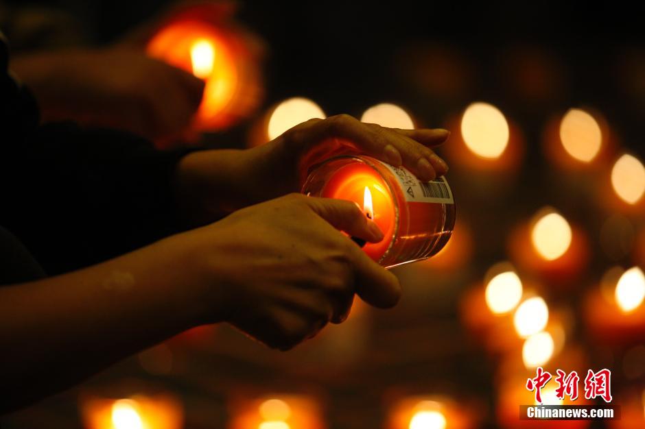 MH370航班失联满月 在京乘客家属举行祈福活动