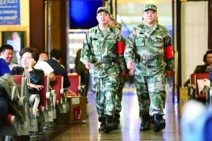 北京铁路局组织2200民兵常态化巡逻6大火车站
