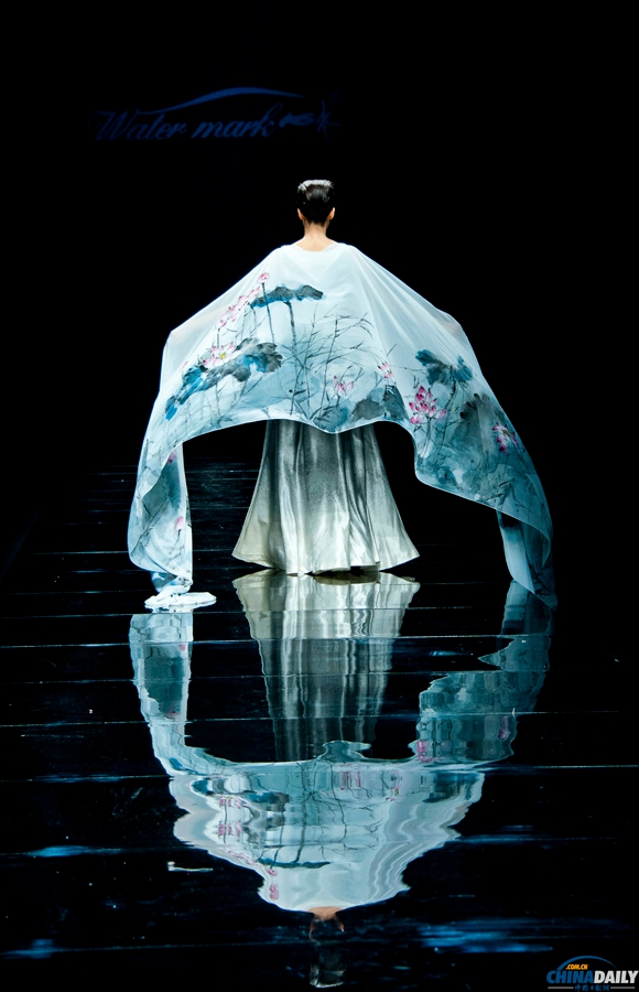 2015春夏中国国际时装周 邓兆萍时装发布