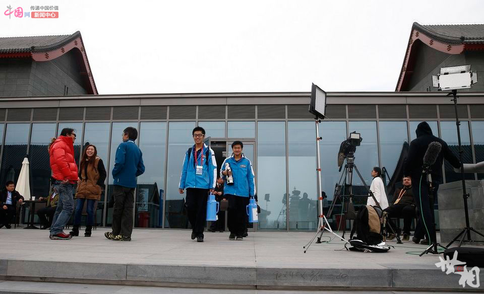 图片故事：记者镜头中的APEC一日