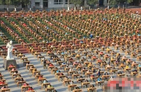 陕西一高校80名老师用望远镜监考1200学生