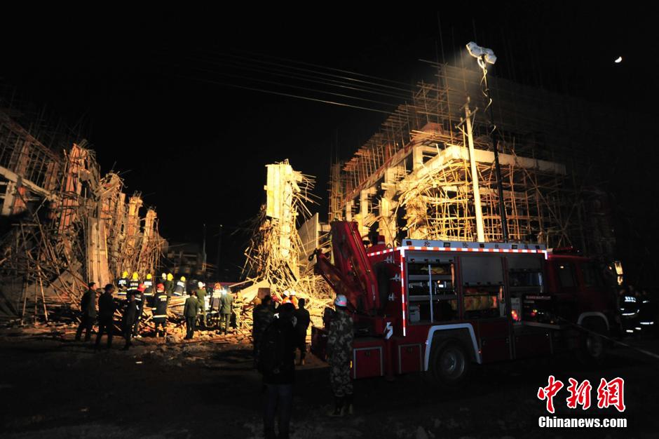 江西宜春一工地发生混凝土浇筑坍塌 7人受伤