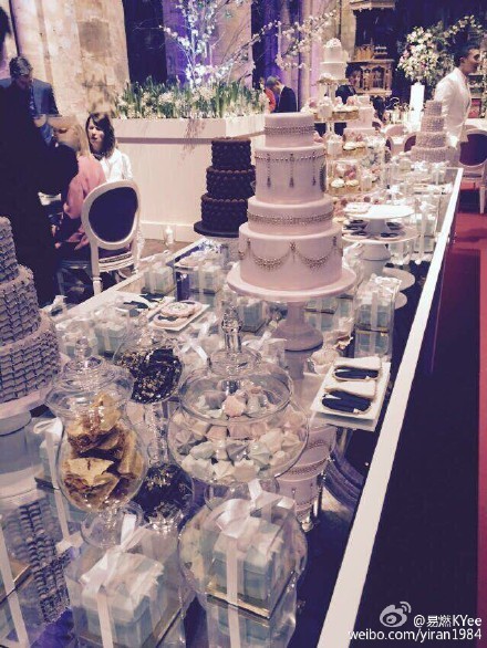 周杰伦婚礼纯正英式下午茶 卡通头像热吻