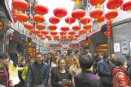 九成网民呼吁延长春节假期：一半时间耗在路上