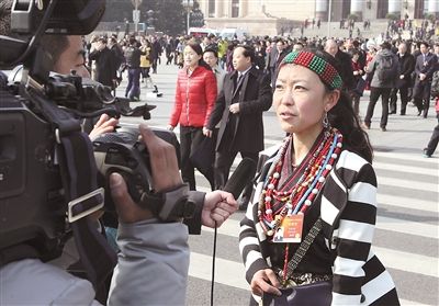 组图：西藏代表委员在北京