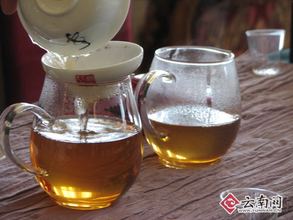 云南临沧成全国最大红茶生产基地 普洱茶原料占全国50%