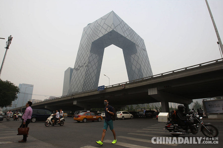 北京端午节后遭遇重雾霾
