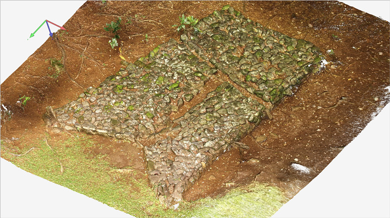 天津大学学者用无人机首次拍摄到莫瑞亚岛悬棺、崖葬遗迹