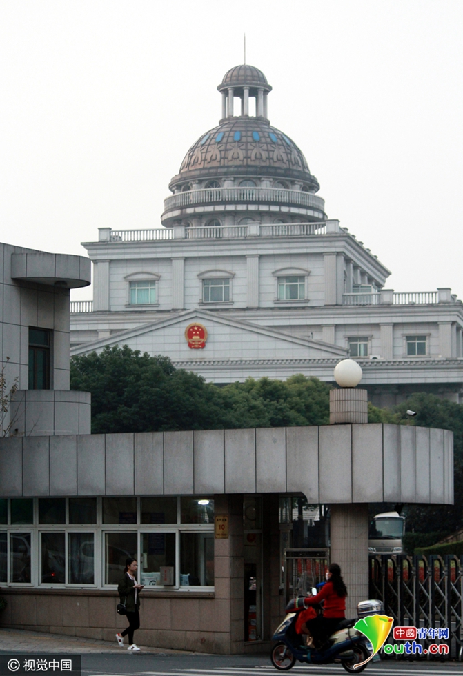 江苏常州再现“国会大厦版”法院大楼