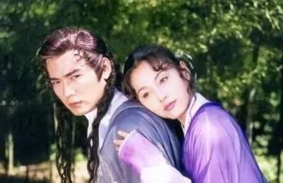 曾与金星是同学，出道多年的她无绯闻今渐隐退