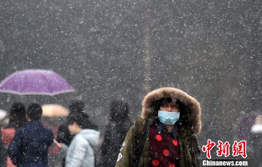 中国北方将有明显雨雪降温天气 南方阴雨持续